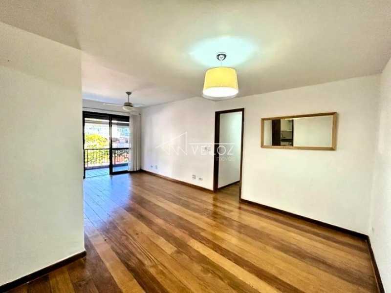 Apartamento à venda com 3 quartos, 126m² - Foto 1