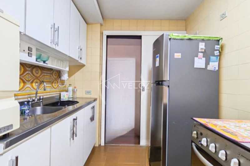 Apartamento à venda com 3 quartos, 134m² - Foto 11