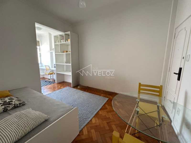 Apartamento à venda com 1 quarto, 40m² - Foto 18