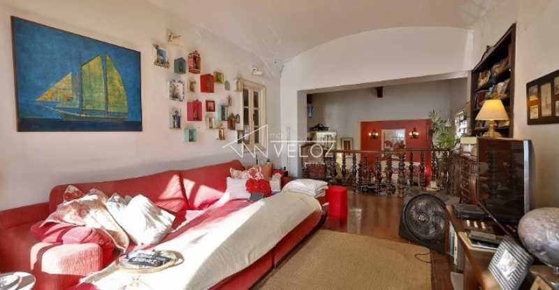 Casa à venda com 3 quartos, 357m² - Foto 27