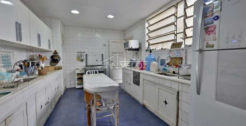 Casa à venda com 3 quartos, 357m² - Foto 28