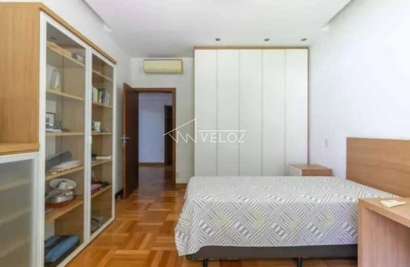 Casa à venda com 10 quartos, 717m² - Foto 19