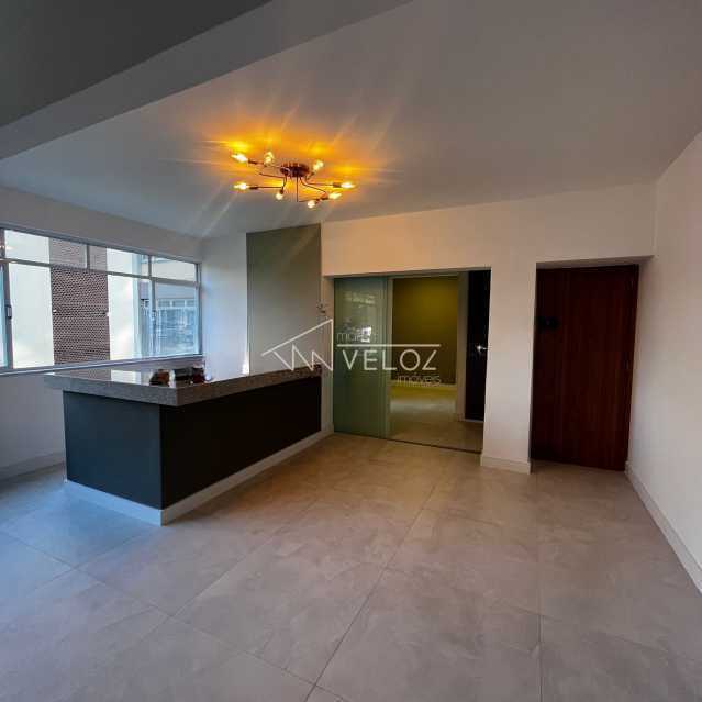 Apartamento à venda com 2 quartos, 76m² - Foto 14