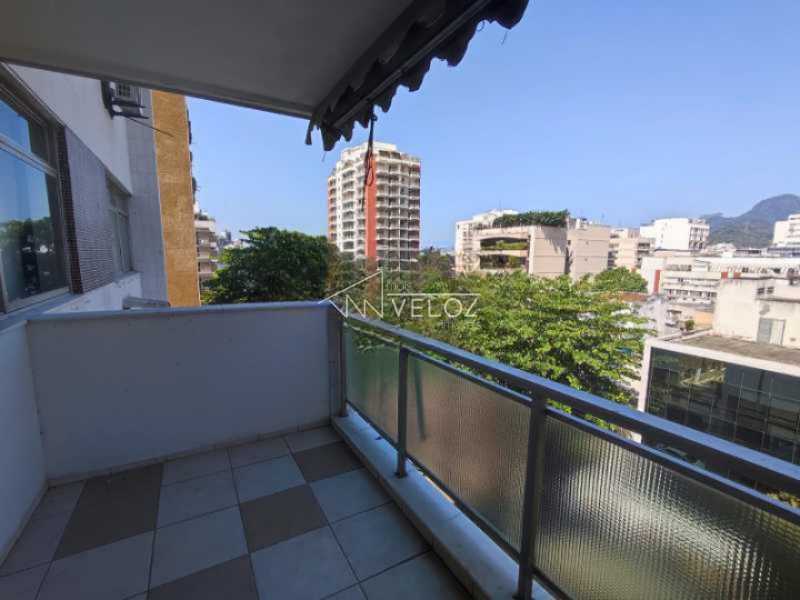 Apartamento à venda com 3 quartos, 113m² - Foto 1