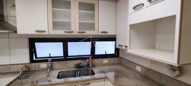 Apartamento à venda com 4 quartos, 210m² - Foto 13