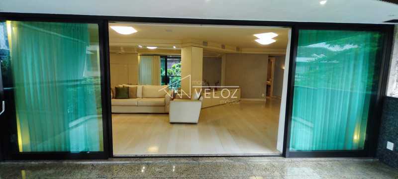 Apartamento à venda com 4 quartos, 210m² - Foto 23