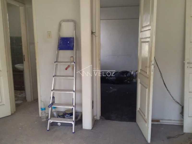 Apartamento à venda com 2 quartos, 55m² - Foto 15