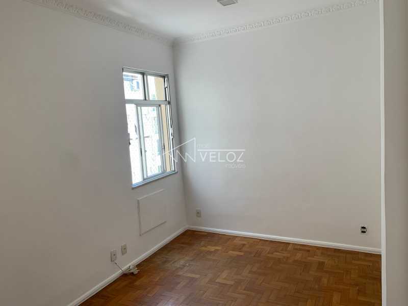 Apartamento à venda com 2 quartos, 74m² - Foto 7