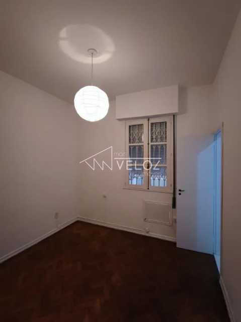 Apartamento à venda com 1 quarto, 58m² - Foto 7