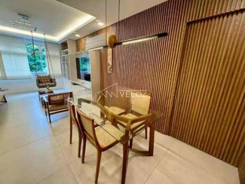 Apartamento à venda com 3 quartos, 102m² - Foto 2