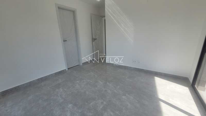 Apartamento à venda com 2 quartos, 80m² - Foto 5