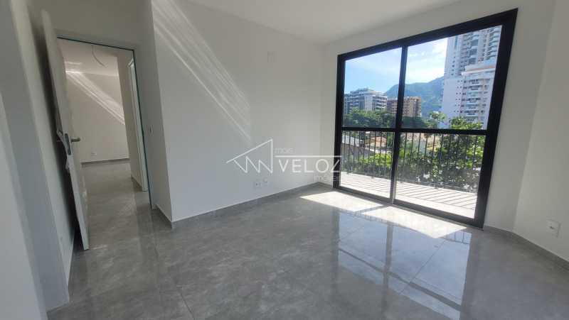 Apartamento à venda com 2 quartos, 80m² - Foto 7