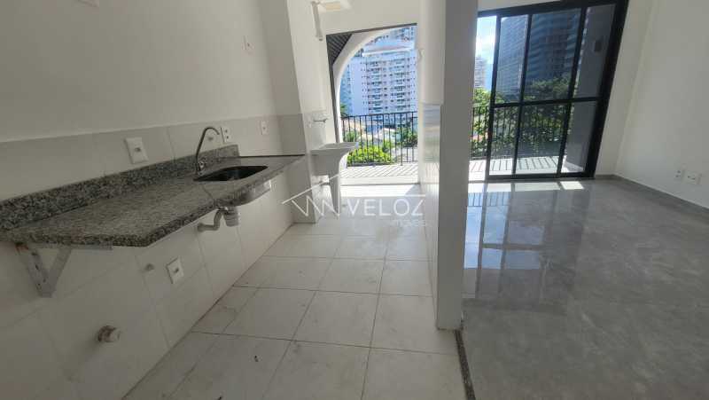 Apartamento à venda com 2 quartos, 80m² - Foto 9