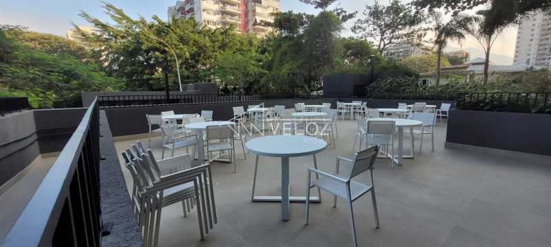 Apartamento à venda com 2 quartos, 80m² - Foto 21