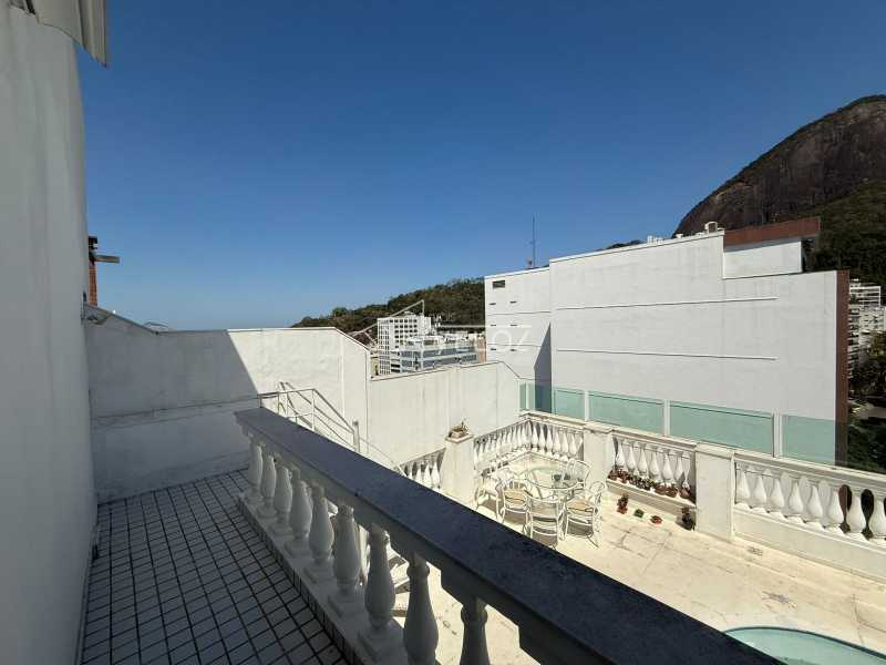 Cobertura à venda com 3 quartos, 232m² - Foto 6