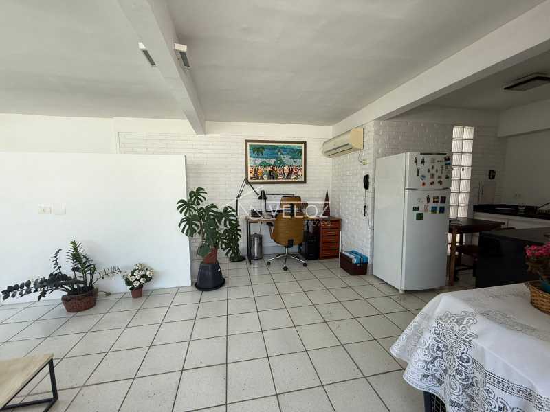 Cobertura à venda com 3 quartos, 232m² - Foto 23