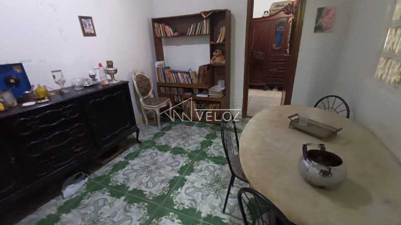 Casa à venda com 3 quartos, 92m² - Foto 1