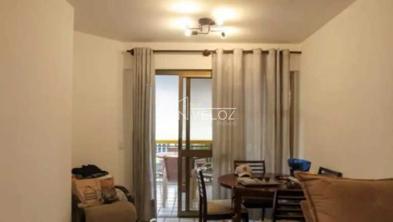 Apartamento à venda com 2 quartos, 89m² - Foto 4