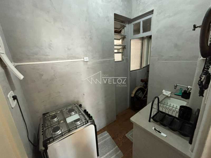 Apartamento à venda com 1 quarto, 33m² - Foto 13