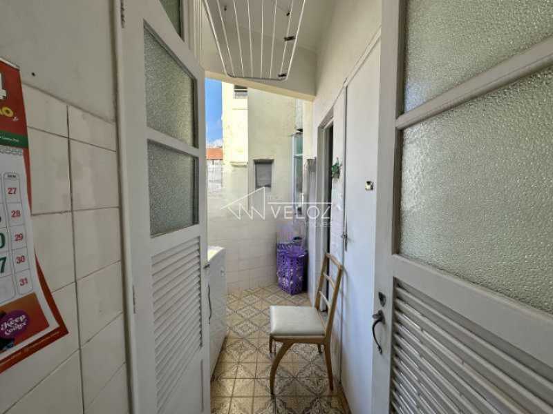 Apartamento à venda com 1 quarto, 50m² - Foto 12