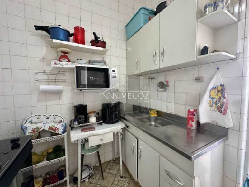 Apartamento à venda com 1 quarto, 50m² - Foto 8