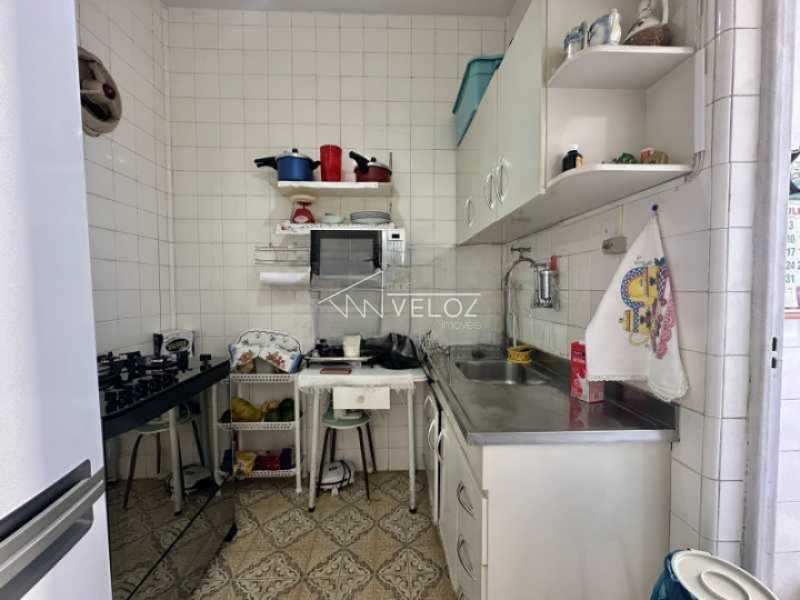 Apartamento à venda com 1 quarto, 50m² - Foto 13