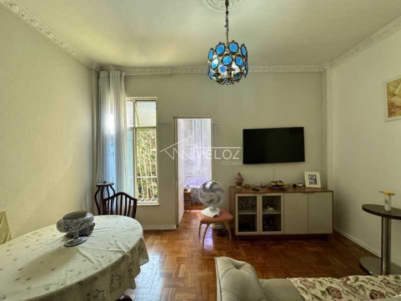 Apartamento à venda com 1 quarto, 50m² - Foto 1