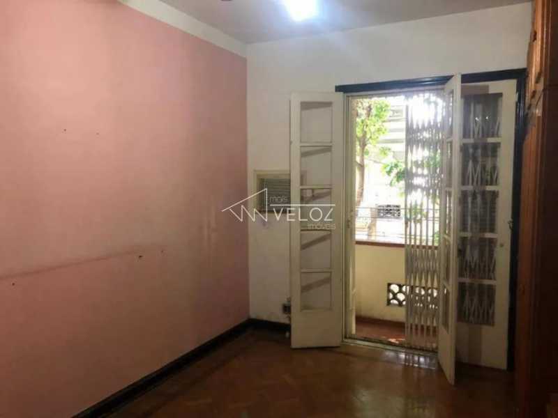 Casa à venda com 3 quartos, 250m² - Foto 14