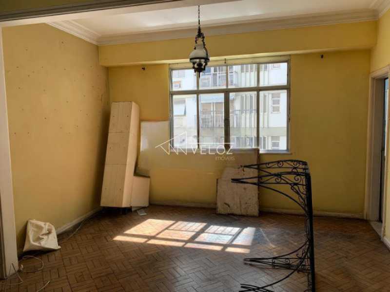 Apartamento à venda com 3 quartos, 137m² - Foto 3