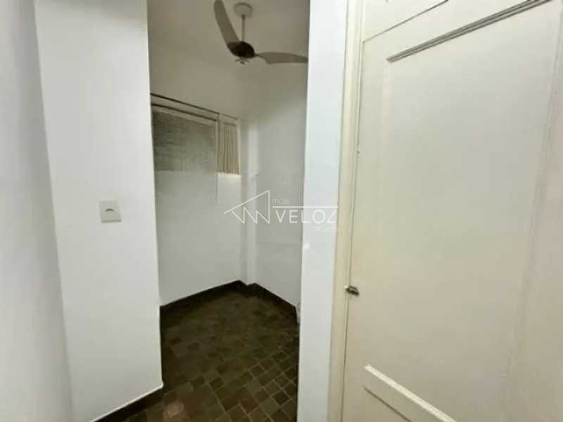 Apartamento à venda com 1 quarto, 48m² - Foto 12