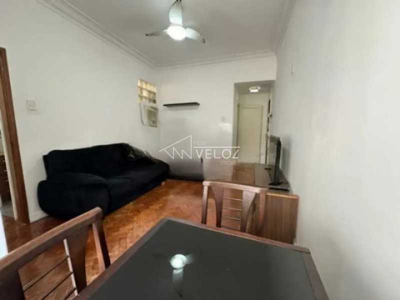 Apartamento à venda com 1 quarto, 48m² - Foto 2