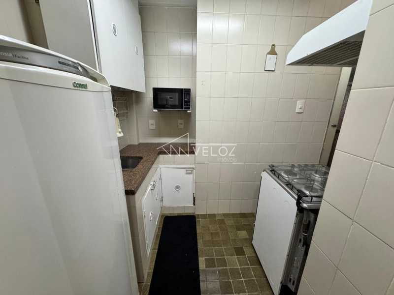 Apartamento à venda com 1 quarto, 48m² - Foto 16