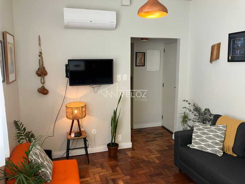 Apartamento à venda com 1 quarto, 34m² - Foto 4