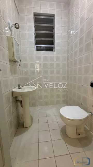 Apartamento à venda com 2 quartos, 67m² - Foto 17