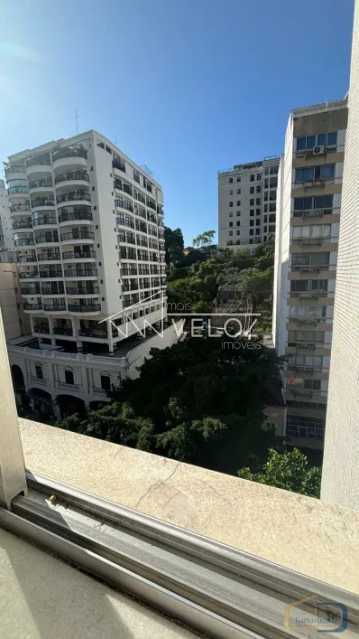 Apartamento à venda com 2 quartos, 67m² - Foto 1