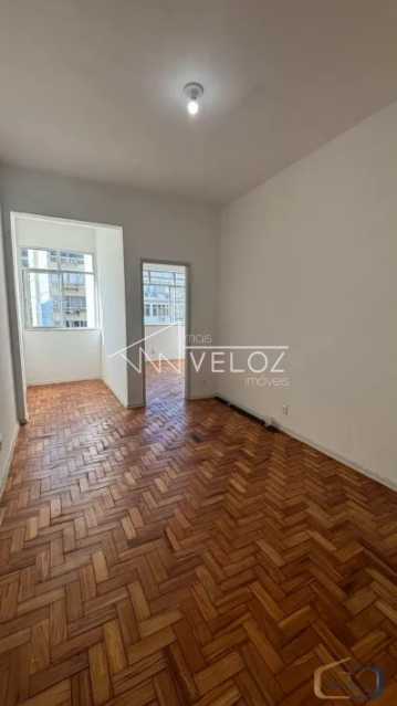 Apartamento à venda com 2 quartos, 67m² - Foto 7