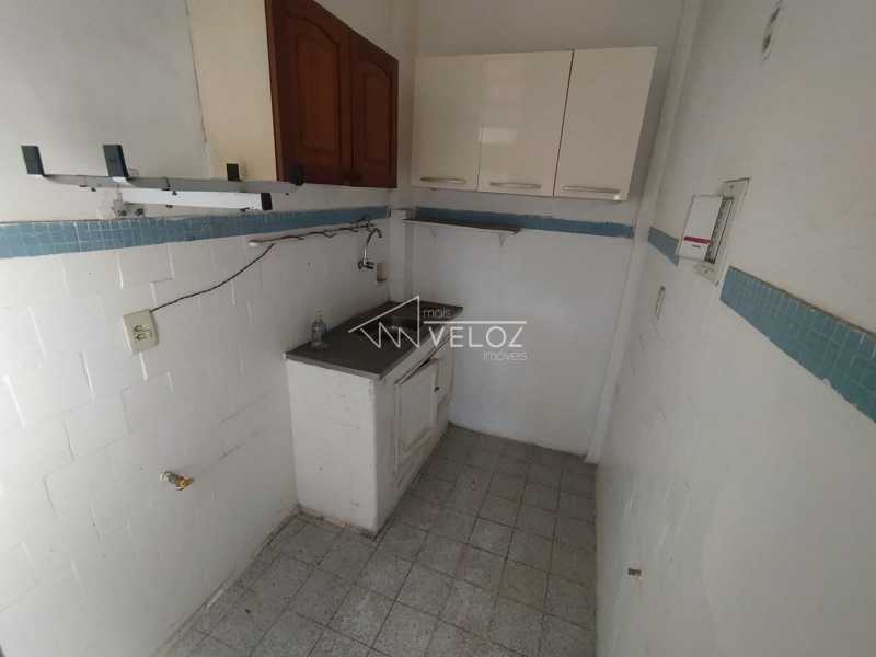 Apartamento à venda com 1 quarto, 41m² - Foto 9