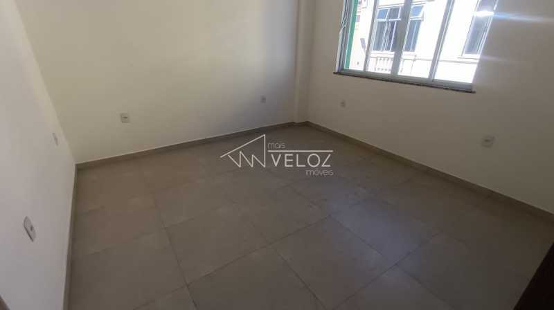 Casa de Vila à venda com 2 quartos, 99m² - Foto 4