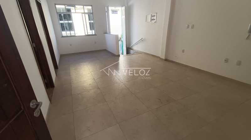 Casa de Vila à venda com 2 quartos, 99m² - Foto 3