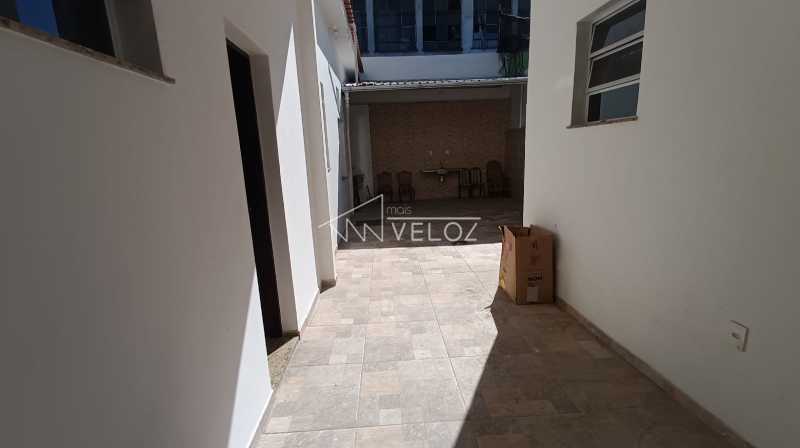 Casa de Vila à venda com 2 quartos, 99m² - Foto 23