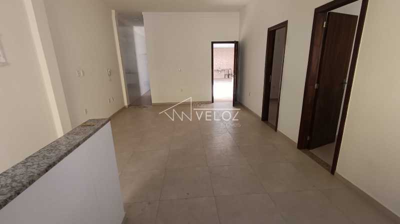 Casa de Vila à venda com 2 quartos, 99m² - Foto 1