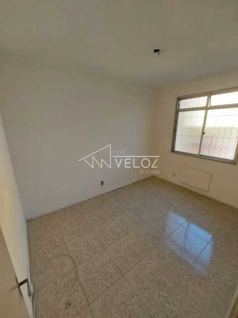 Apartamento à venda com 2 quartos, 75m² - Foto 5