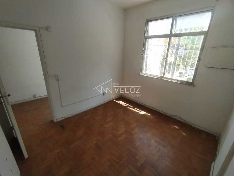 Apartamento à venda com 1 quarto, 45m² - Foto 9