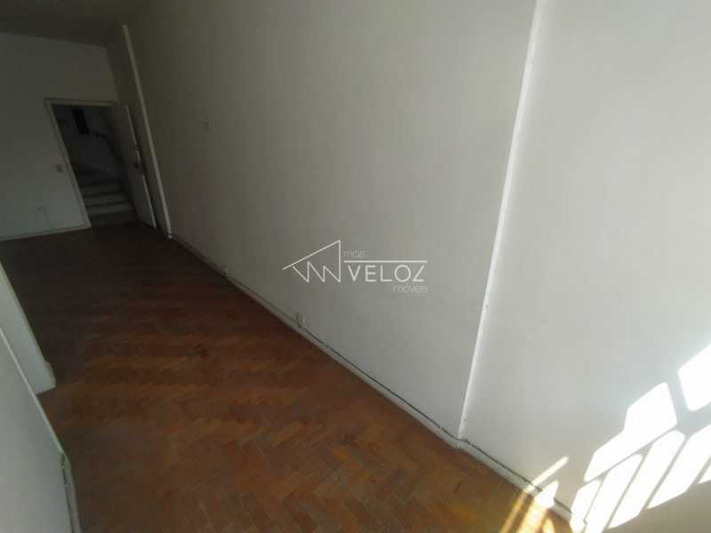 Apartamento à venda com 1 quarto, 45m² - Foto 4