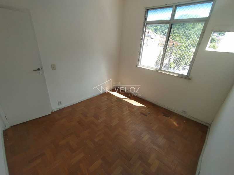 Apartamento à venda com 1 quarto, 45m² - Foto 7