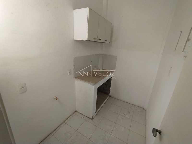 Apartamento à venda com 1 quarto, 45m² - Foto 11