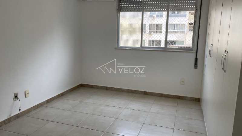 Apartamento à venda com 3 quartos, 130m² - Foto 5