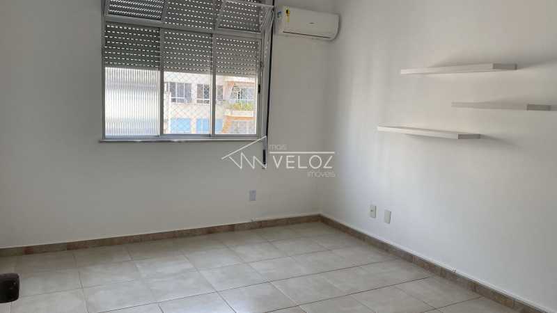 Apartamento à venda com 3 quartos, 130m² - Foto 7