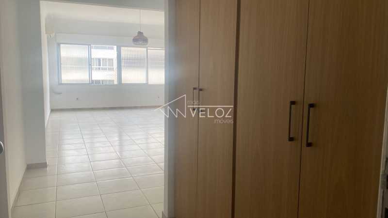 Apartamento à venda com 3 quartos, 130m² - Foto 9