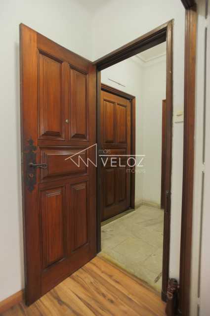 Apartamento à venda com 3 quartos, 139m² - Foto 5